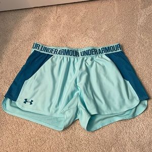Under Armour shorts with pockets